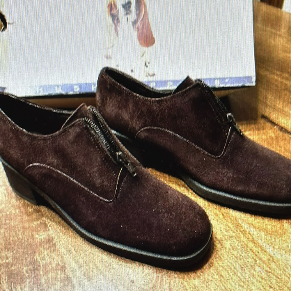Hush puppies Cyra Catalan women’s brown suede zip up Chaka ankle low boots Sz 9M